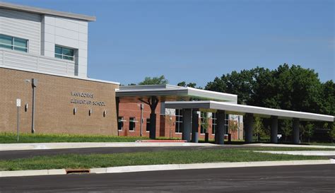 Oldest elementary school in country marks 116th anniversary .